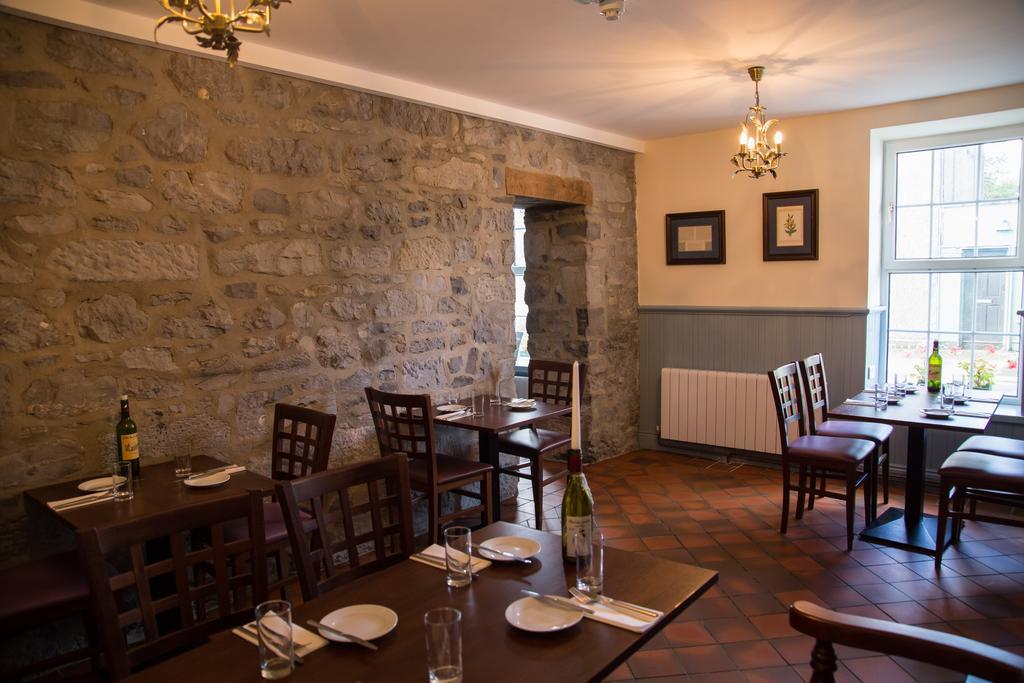 Armorica Hotel Oranmore Exterior photo